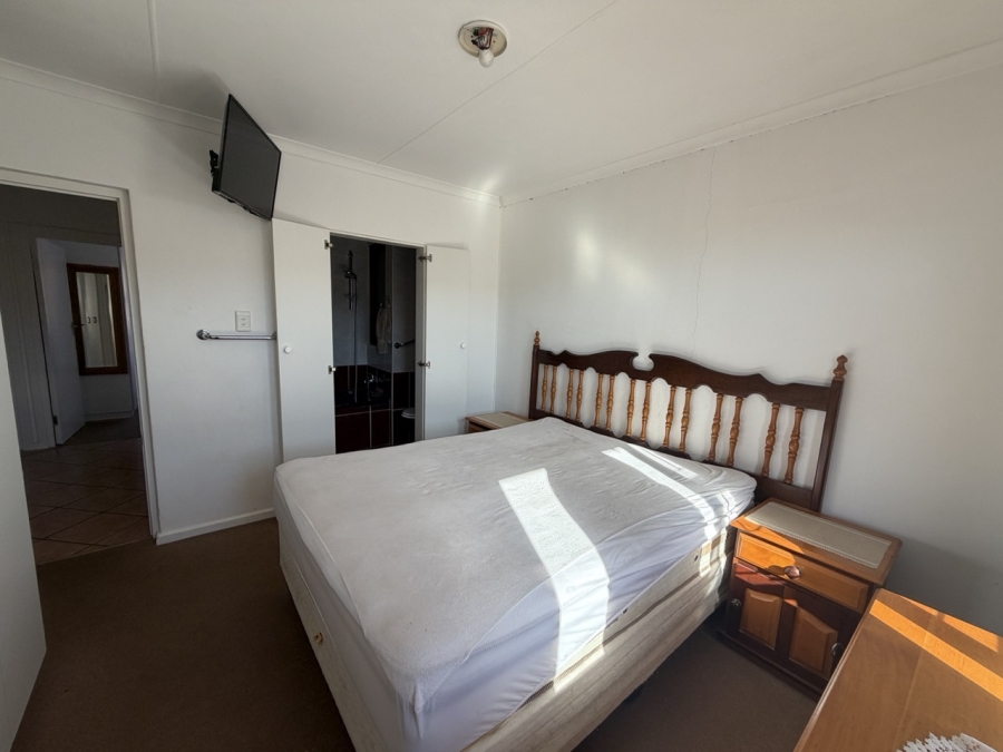 3 Bedroom Property for Sale in Heiderand Western Cape